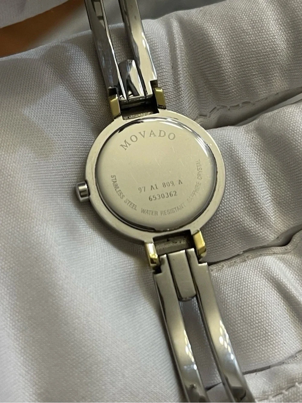 Movado Harmony Women's Watch Two-Tone Silver Gold Black Dial 23.5mm Swiss Quartz